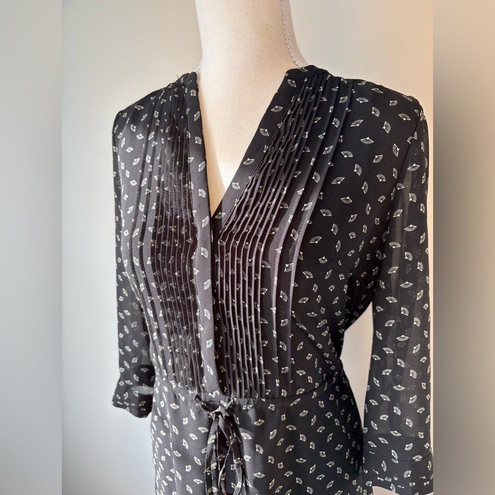 H&M Black & White Fan Print Dress – Size 6 - Picture 2 of 14
